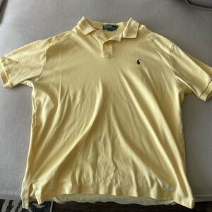 Yellow polo size L. Vintage.100% cotton